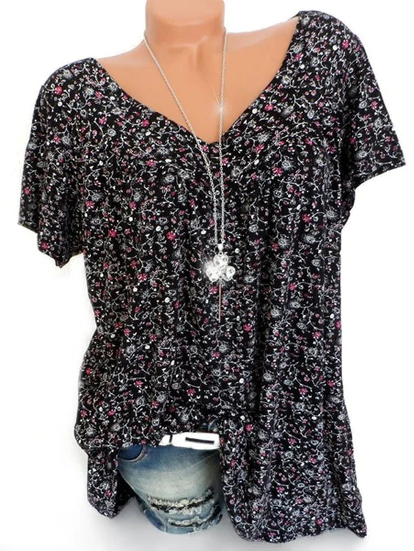 Plus Size V Neck Tiny Floral Print Tee